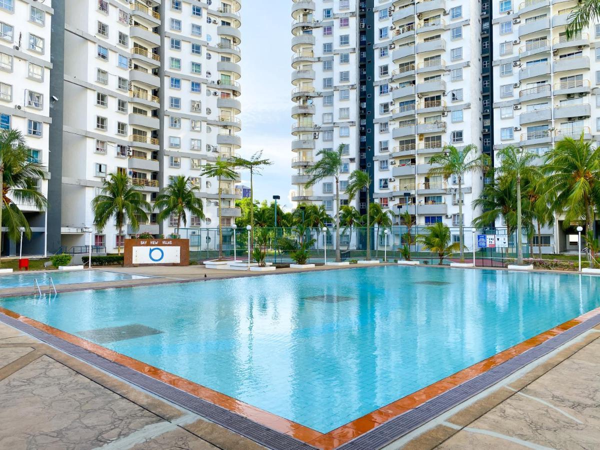 Bayview Suites Port Dickson By Maison Exterior photo